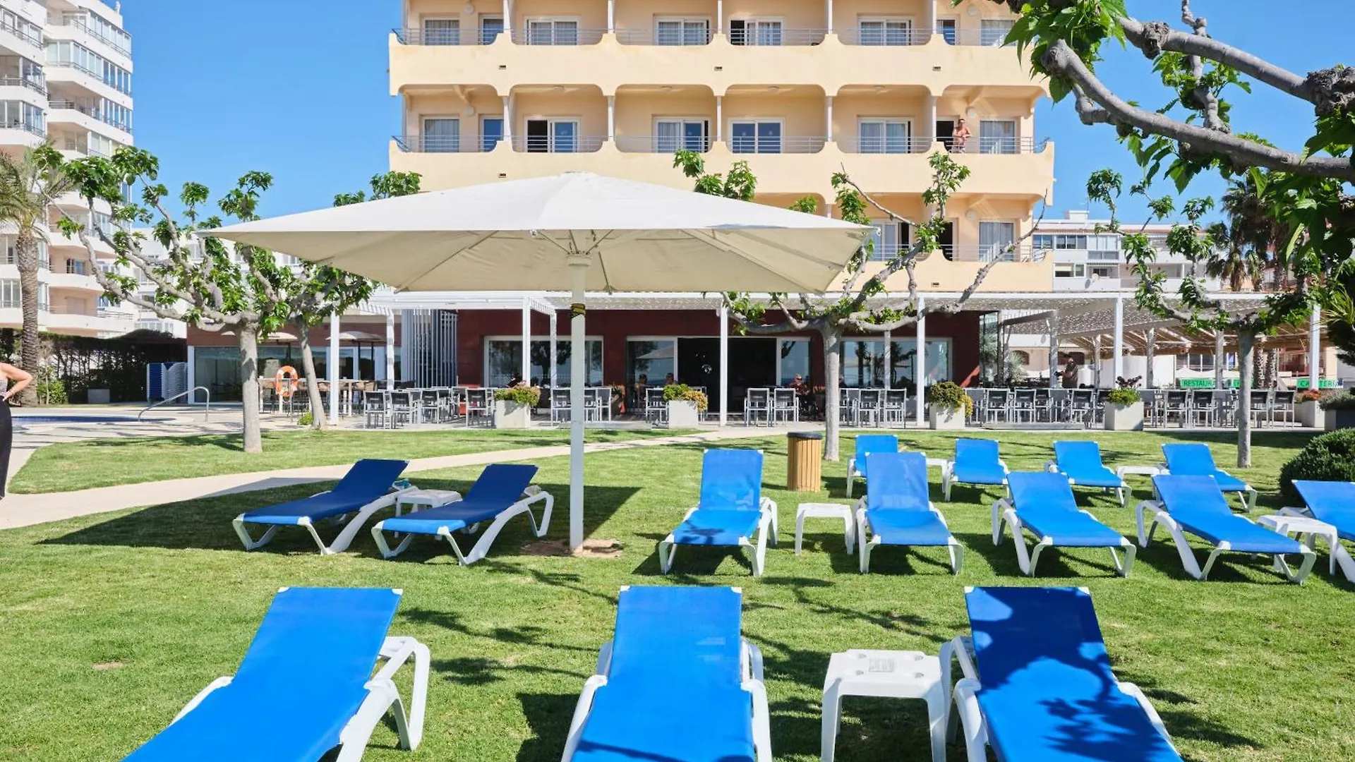 Prestige Victoria Hotel Roses Spain