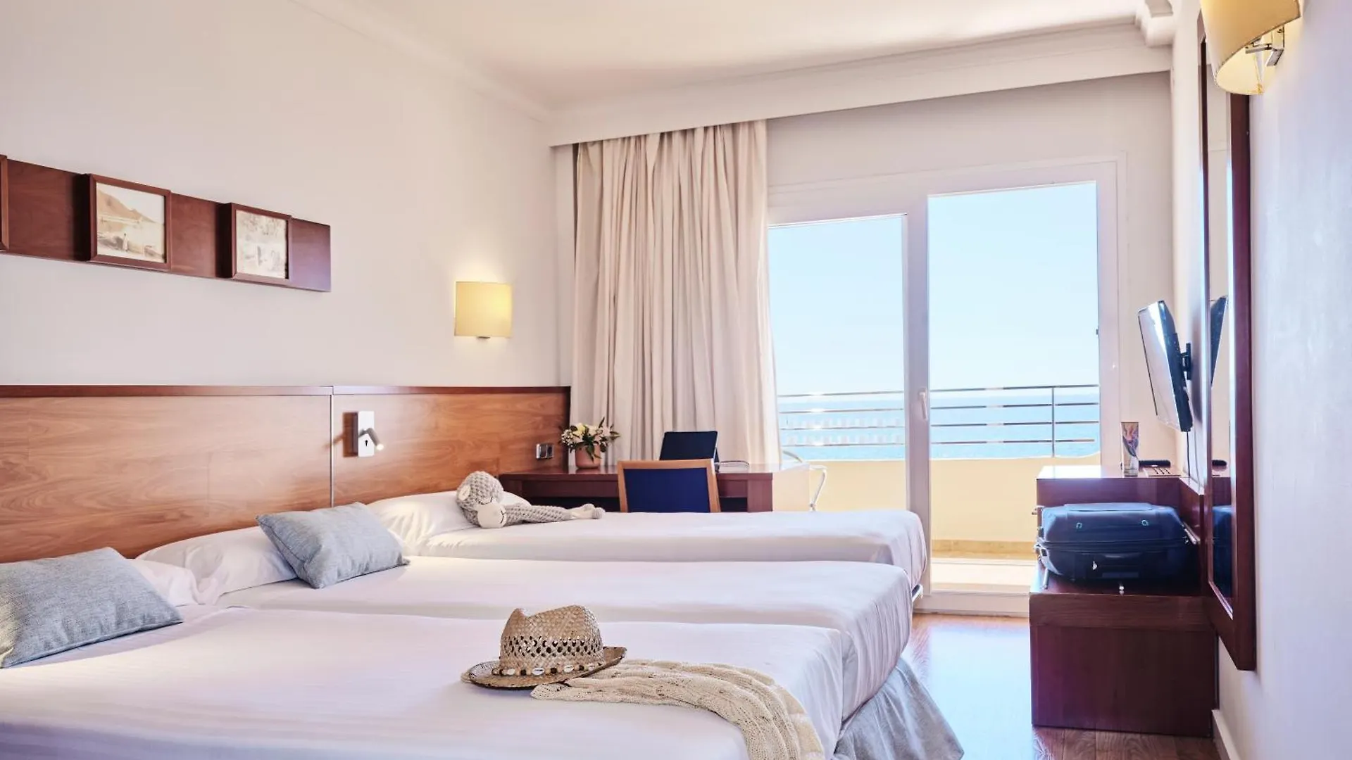 Prestige Victoria Otel Roses
