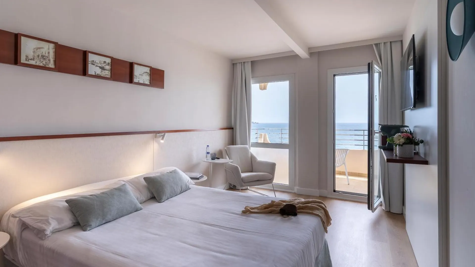 Hotel Prestige Victoria Rosas